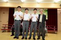 朱松勝校監頒獎予11-12年度中四級成績優異學生